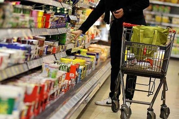 هیچ کمبودی در کالاهای اساسی نداریم